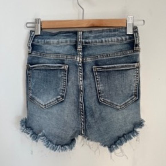 Fashion Nova | Distressed Denim Shorts | Small | Medium Blue Wash - Picture 7 of 10